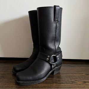 FRYE Harness 12R Black Boots